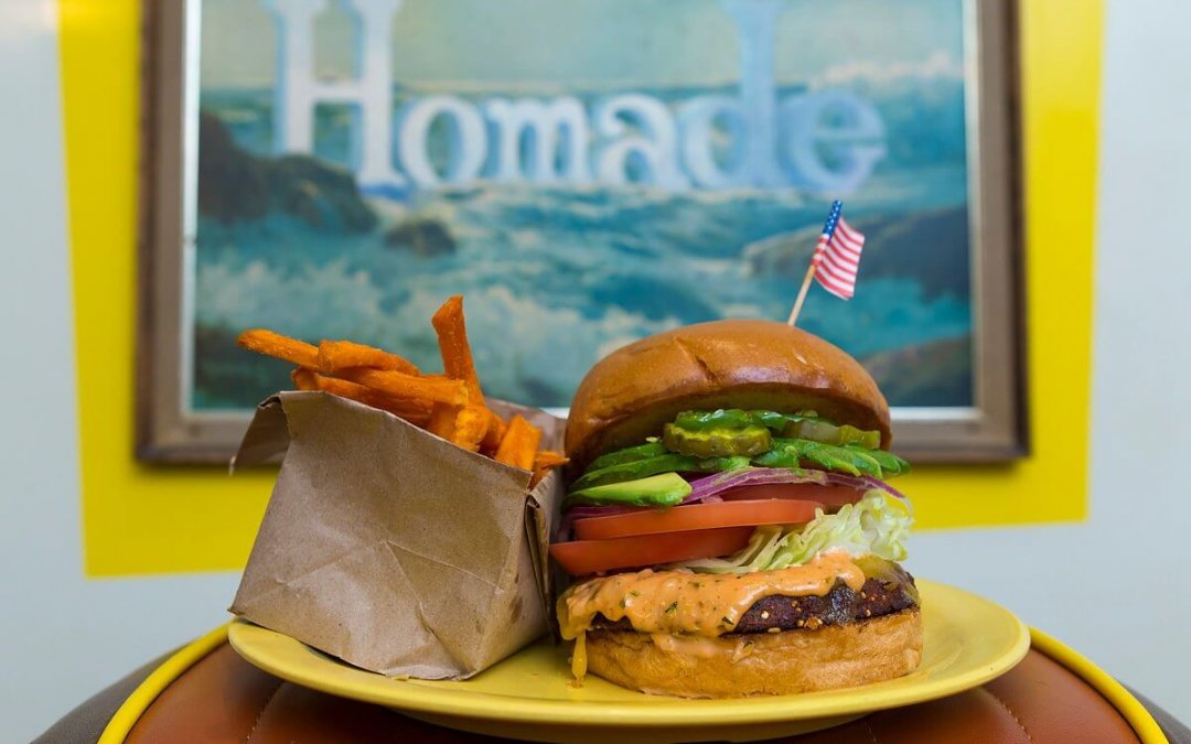 Los Feliz Diner, FRED 62, Celebrates 20th Anniversary With Appreciation Party