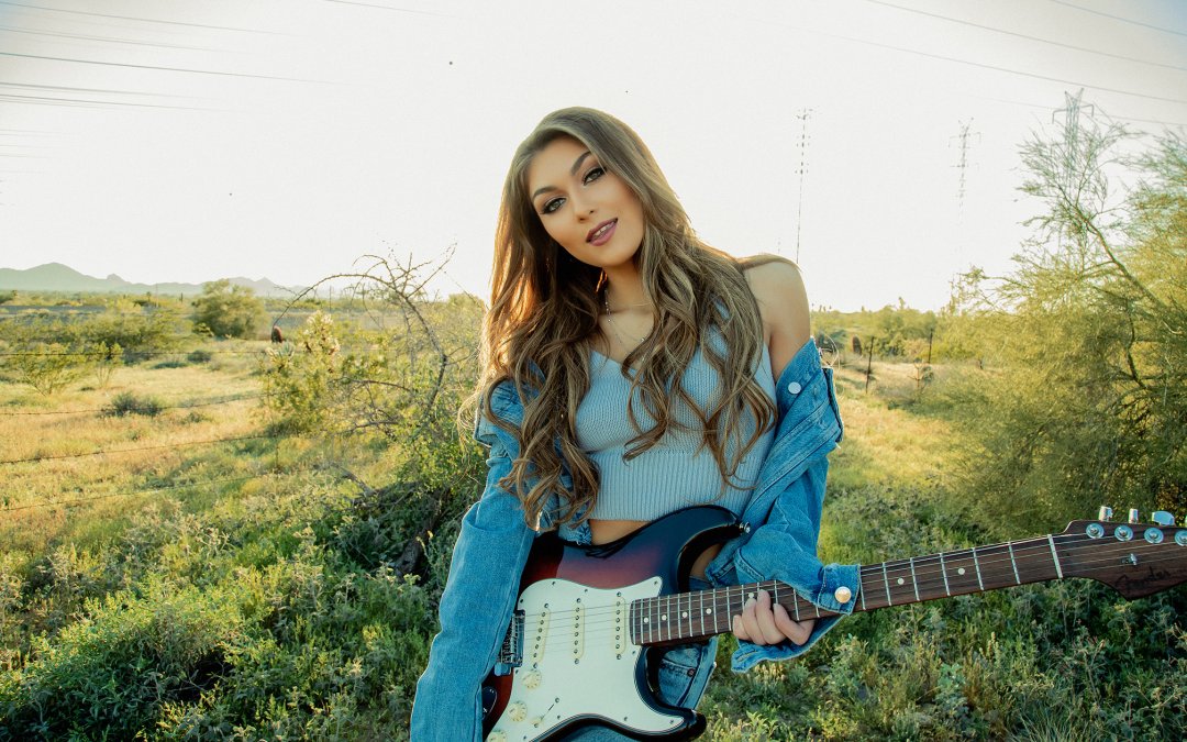 Country/Pop Crossover Recording Artist, Julia Rizik, Releases New Anti-Bullying Single “Love Myself”