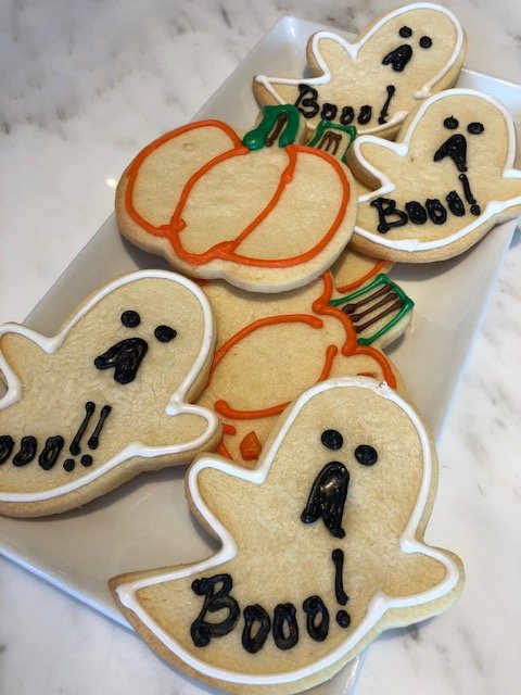 La Brea Bakery Café Gets Festive For Halloween and Holidays with Special Offers