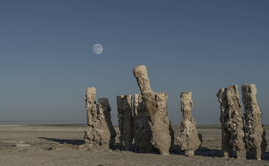 salton-sea-united-states-water-recession-moon