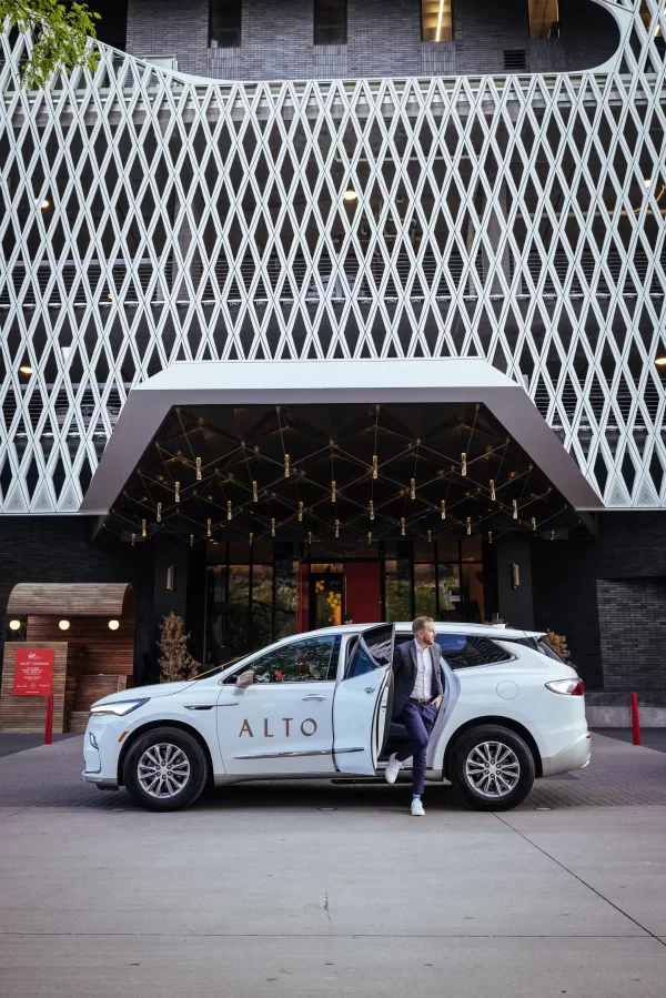 Elevate Your Rideshare Experience With Alto – SoCal Magazine %